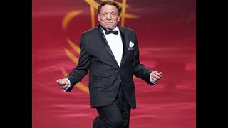 مسرحية بودى جارد لعادل امام Myegy مجاني Mp3