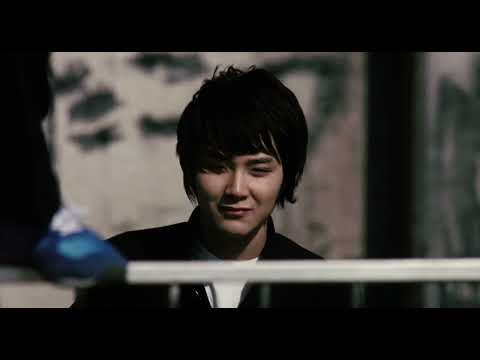 Blue Spring (2001) | opening scene