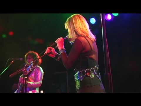 Vicki Peterson of the Bangles on Daisy Rock TV-Part 1 of 8