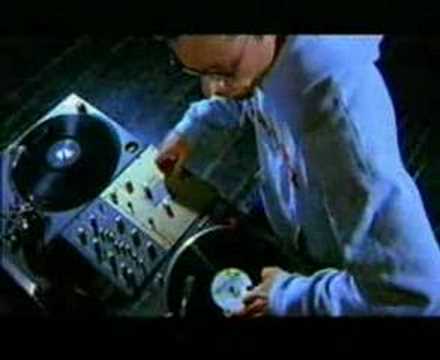 Klemen Klemen - Keš pičke Video