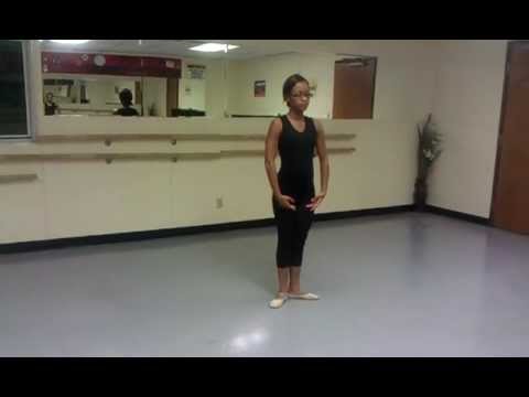 DCE Mini's Beginners ballet Summer 11