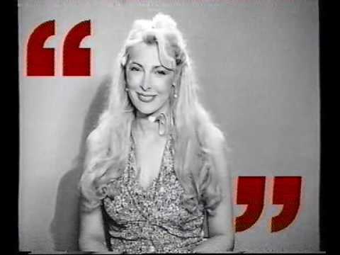 Ci manca tanto il sorriso delle Signorine Buonasera......