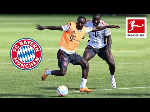 Sadio Mané's First Training with FC Bayern München