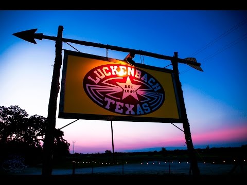 Dale Watson "Everybody's Somebody in Luckenbach, Texas" [Official Music Video]