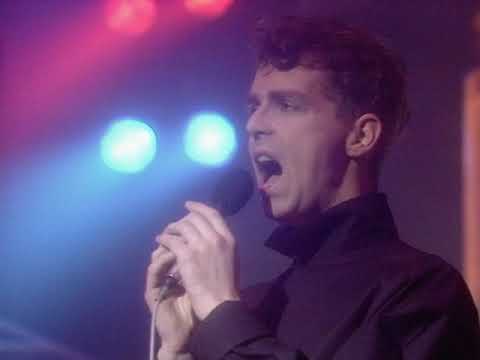 Pet Shop Boys - Love Comes Quickly on Top Of The Pops 20/3/1986