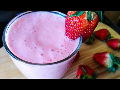 Strawberry smoothie | How to make a smoothie | Yogurt strawberry smoothie | South African YouTuber