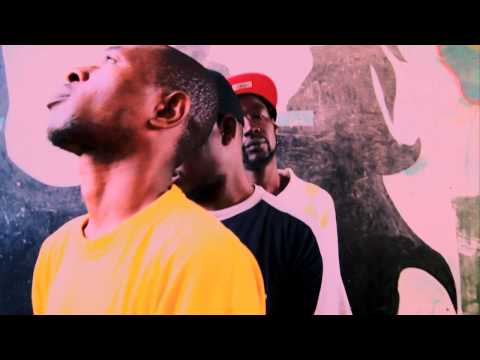 Teaser"LAAMTORO POSSEE"