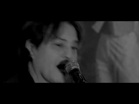 VLADO KALEMBER I SREBRNA KRILA - OPUŠTENO (OFFICIAL VIDEO)