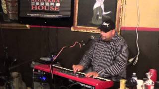 Flying Easy- Frank McComb @ Adinkra House 12.13.15