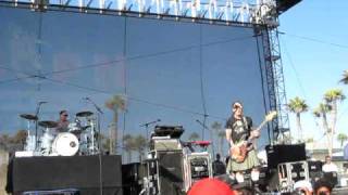 Weezer-Intro and Hash Pipe (Live at the US Open 2010 At HB)