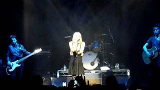 Hole // Take this longing (Leonard Cohen cover) // Brixton Academy