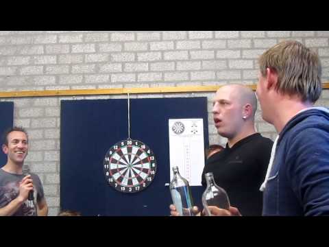 Bas vs Maykel - Waterdrinken #C-kamp 2012