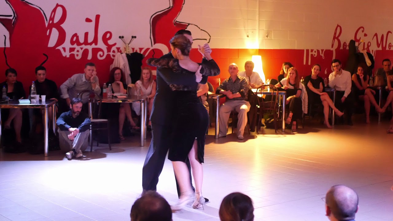 Video thumbnail for Stephanie Fesneau y Fausto Carpino -Yuyo Verde