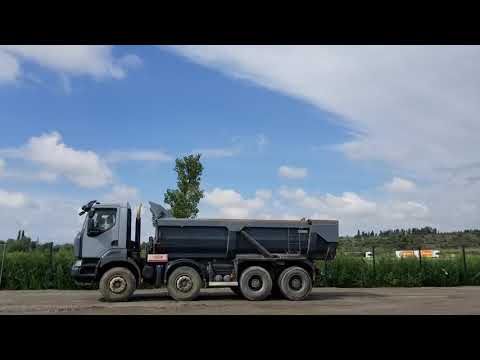 2012 Renault Kerax 430dXi 8x4 Dump Truck I St Aubin, France Auction - 29 & 30 September
