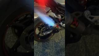 Download lagu 2023 BMW S1000RR Akrapovic exhaust is a flame thrower #s1000rr mp3
