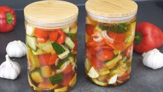 Ух и Вкусно же! Этот салат готовится САМ. Свекровь только его и делает!