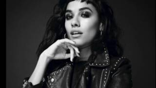 Charlotte OC - In Paris