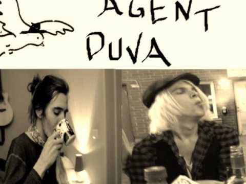 Agent Duva - Tittar på Tv (Ebba Grön)