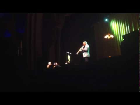 Hugh Laurie & Vincent Henry - Dear Old Southland - Grand Rex, Paris. 10/07/2012