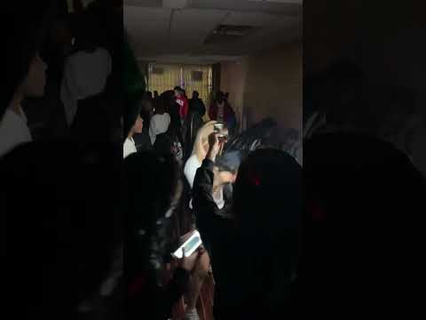 *CHICAGO PARTY!!* GIRLS TURNING UP TO PGF NUK “WADDUP” #EA4K #CHICAGO #PGFNUK #HOUSEPARTY