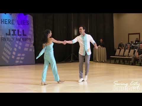 Swing City Chicago 2019 Rising Star Steven James & Shelley Saxena