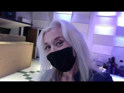 Taylor Hawkins Recording Drums With Sylvia Massy at East/West