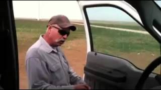 Wind farmer video "thrift shop"