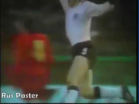 EURO-1980. Qualifiers. Group 7. Wales - West Germany - 0:2. Highlights.