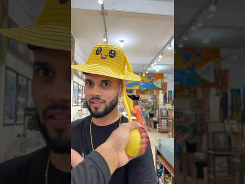 COMPREI UM CHAPÉU PRA JASMIM