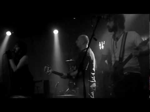 Goran Bare & Majke - Mršavi Pas (Live); Cvetličarna LJ 24.11.2011