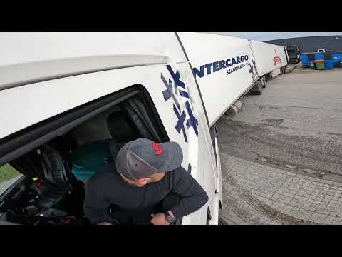 Driving reverse with long truck(25m)at loading place #vlog #povtruck #scandinavia #longtruck #viral