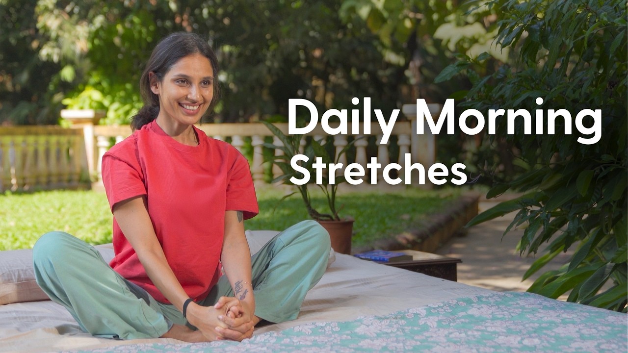 7 Morning Yoga Stretches To WAKE YOU UP!