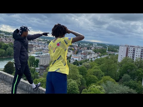 La D7 - PLAVON (Clip Officiel)