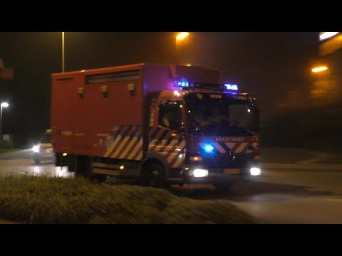 Zeer grote brand in voormalige School aan net Karekietpark in Purmerend