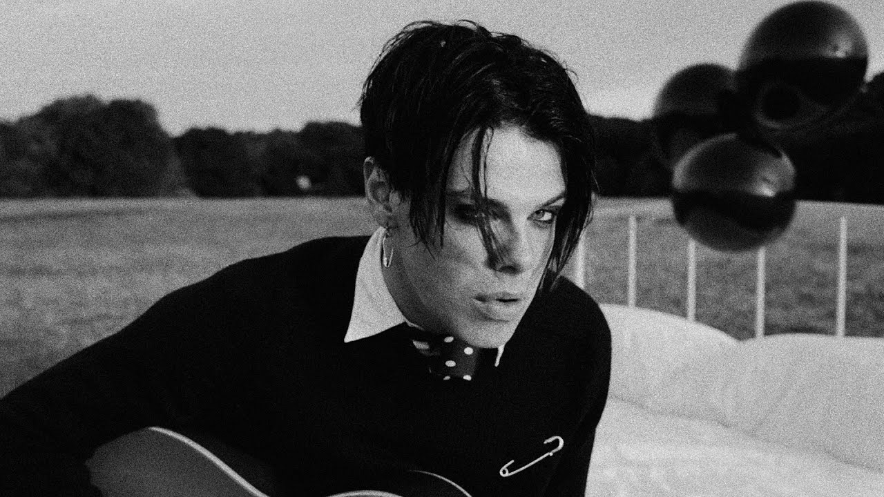 YUNGBLUD - Don't Feel Like Feeling Sad Today (Sad Version)