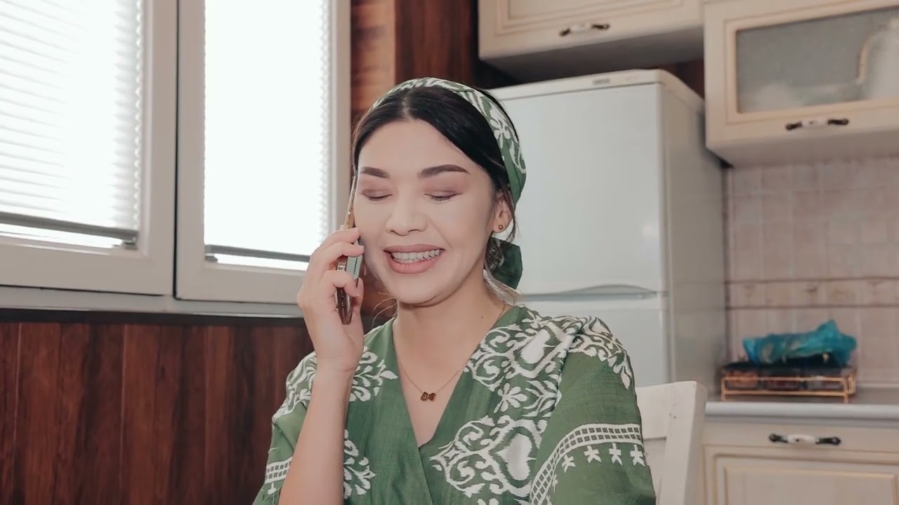 Telefonga bog'langan bola I BIR KAM DUNYO telenovellasi