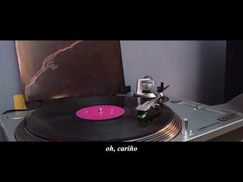 Videoclip de Tender (Cornelius Remix; 2012 Remaster) — Blur