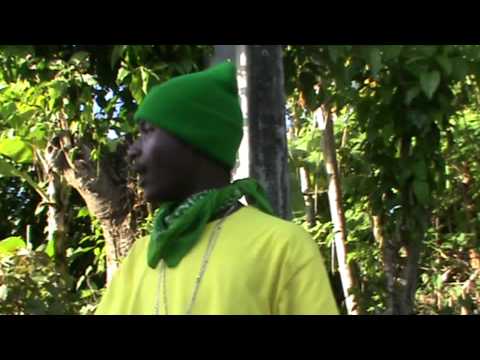 Lil-Rick- Yo-tout-jaloux-Mwen- [CLIP OFFICIEL] Darkroom-prod- 2k11