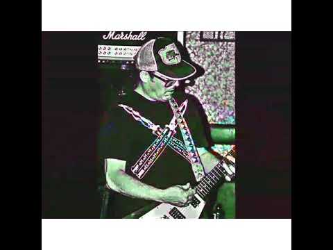 The Derelicts. I wanna get out. Live.