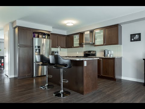 FOR SALE | 42 Crafter Crescent - Hamilton, Ontario