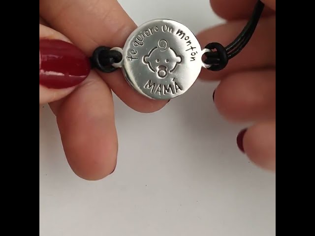 Vídeo relacionado con LAVUMO Collares Mujer Amor Colgante de Corazón Oro Rosa Plata de Ley 925 Collares Mujer Joyas Regalos para Esposa, Mamá Novia Cumpleaños Navidad Aniversario día San Valentín Regalo(Oro-04-Abril)