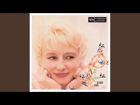 It Amazes Me - Blossom Dearie