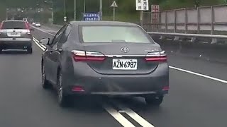 哇！你還記得要打方向燈欸！（檢舉成功）