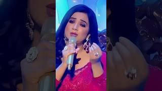 Download lagu Ve Kamleya - Shreya Ghoshal Live Performance #shreyaghoshal mp3 Download lagu Ve Kamleya - Shreya Ghoshal Live Performance #shreyaghoshal mp3
