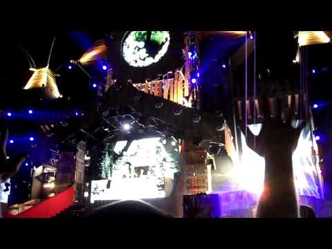 Dominator 2011 @  E3 Strand, Eersel - The Supreme Team LIVE - Endshow (HD)