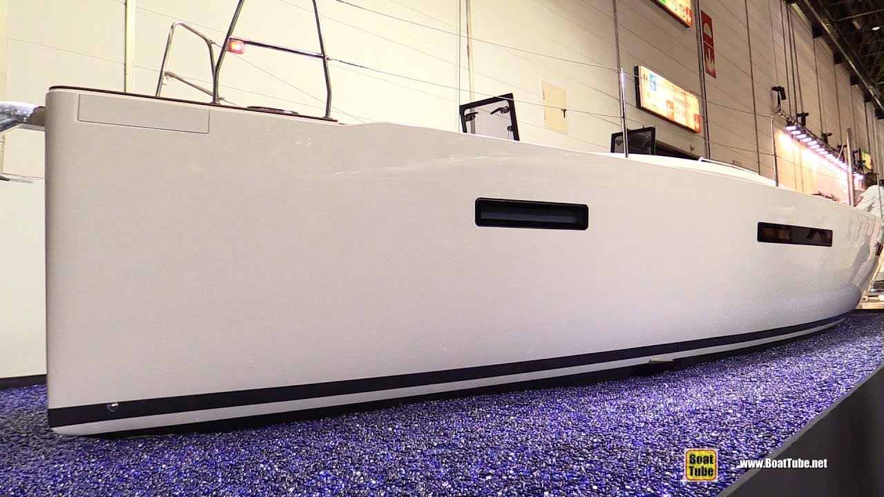More 40 Sailing Yacht - Walkaround - 2018 Boot Dusseldorf Boat Show