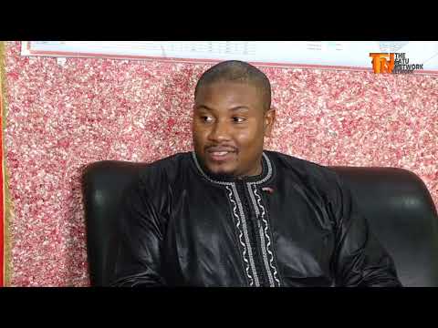 download lagu mp3 mp4 Fatu Newspaper, download lagu Fatu Newspaper gratis, unduh video klip Fatu Newspaper