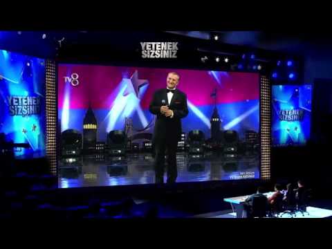 Riccardo Mancini 'Şarkı Performansı' - Yetenek Sizsiniz Türkiye 23 Kasım 2014