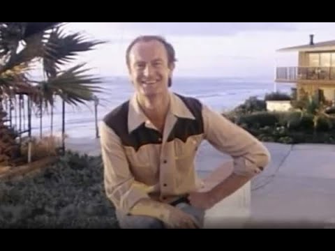 House Tour of Peter Allen and Gregory Connell's California Beach House