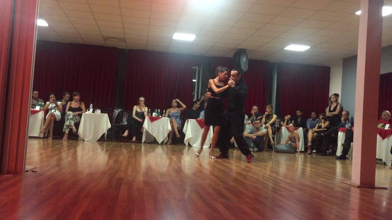 Peppe di Gennaro e Adelma Rago, En El Desierto - Miguel Villasboas